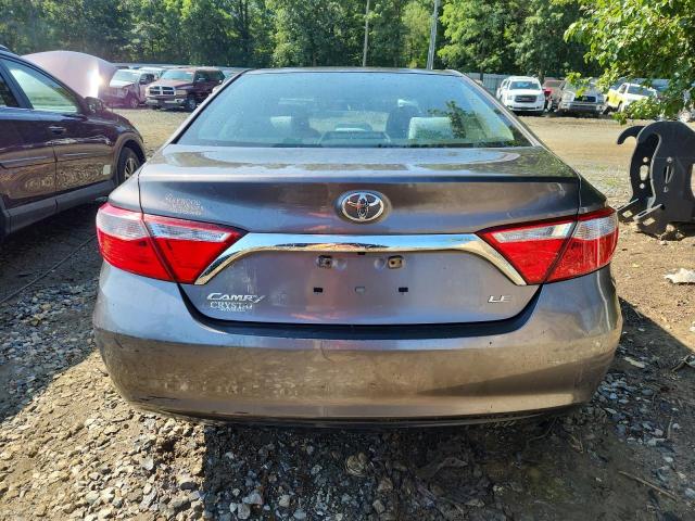 4T1BF1FKXHU337815 - 2017 TOYOTA CAMRY LE GRAY photo 6