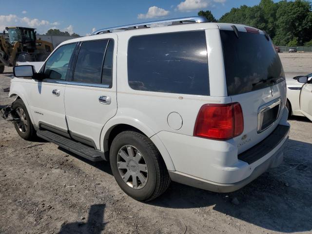 5LMFU27R73LJ36152 - 2003 LINCOLN NAVIGATOR WHITE photo 2