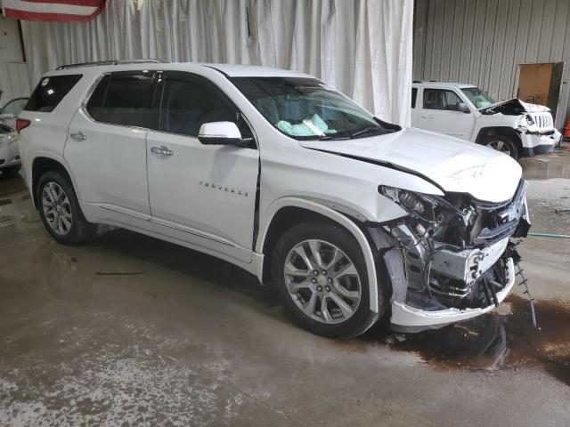 1GNEVJKW7JJ269615 - 2018 CHEVROLET TRAVERSE PREMIER WHITE photo 4