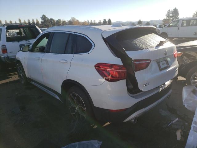 WBXJG7C00M5T41074 - 2021 BMW X1 SDRIVE28I WHITE photo 3