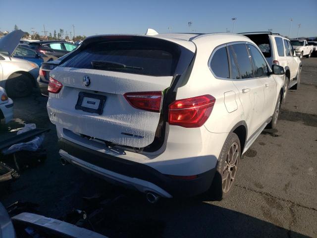 WBXJG7C00M5T41074 - 2021 BMW X1 SDRIVE28I WHITE photo 4