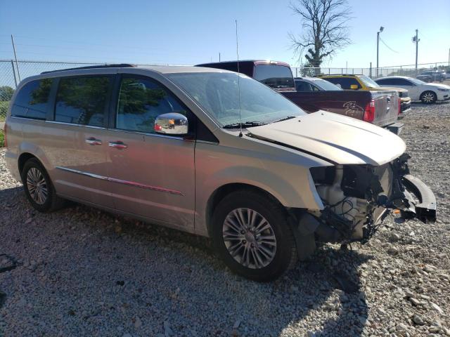 2C4RC1CG6GR188830 - 2016 CHRYSLER TOWN & COU TOURING L BEIGE photo 4