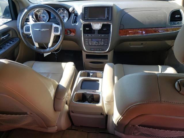 2C4RC1CG6GR188830 - 2016 CHRYSLER TOWN & COU TOURING L BEIGE photo 8