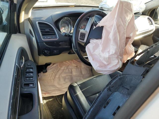 2C4RC1BG3DR610355 - 2013 CHRYSLER TOWN & COU TOURING 白色 照片 8