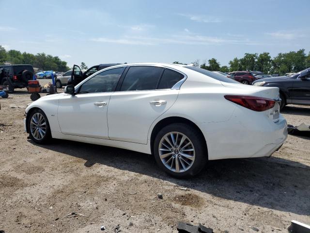 JN1EV7AR4JM443097 - 2018 INFINITI Q50 LUXE WHITE photo 2