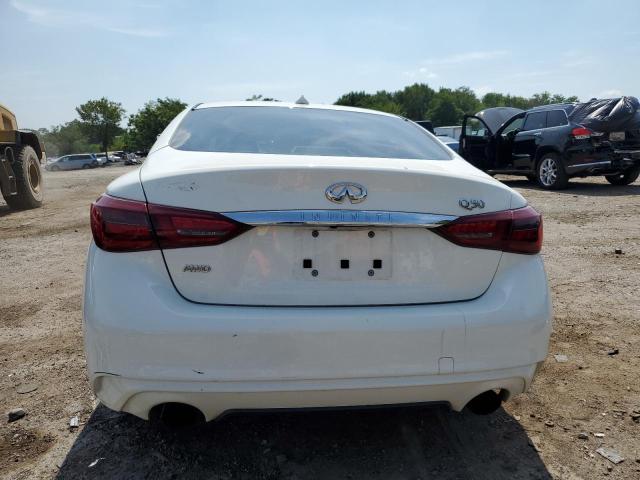 JN1EV7AR4JM443097 - 2018 INFINITI Q50 LUXE WHITE photo 6