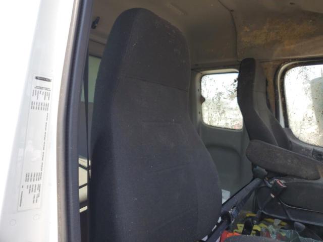 1FVACWD23NHNF8329 - 2022 FREIGHTLINER M2 106 MEDIUM DUTY WHITE photo 11