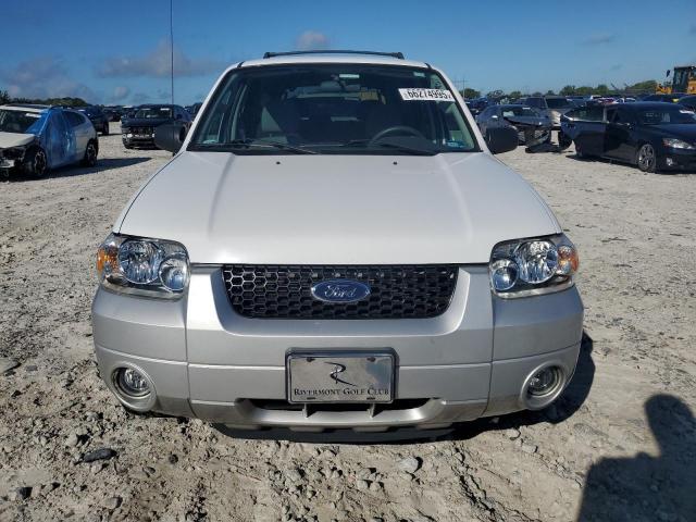 1FMCU95HX5KC46033 - 2005 FORD ESCAPE HEV 白色 照片 5