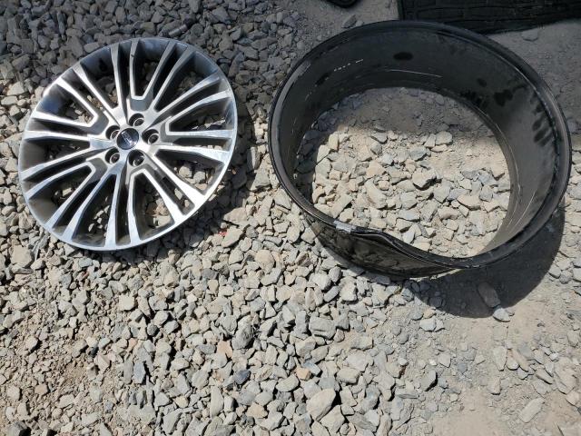 2LMTJ6LR9GBL47472 - 2016 LINCOLN MKX RESERVE SILVER photo 13