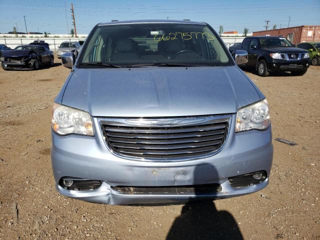 2C4RC1BG9DR564482 - 2013 CHRYSLER TOWN & COU TOURING 蓝色 照片 5