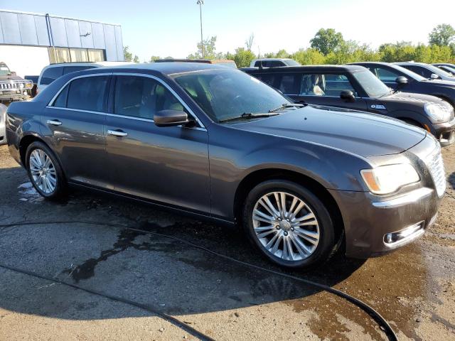 2C3CCARG0DH703775 - 2013 CHRYSLER 300 GRAY photo 4