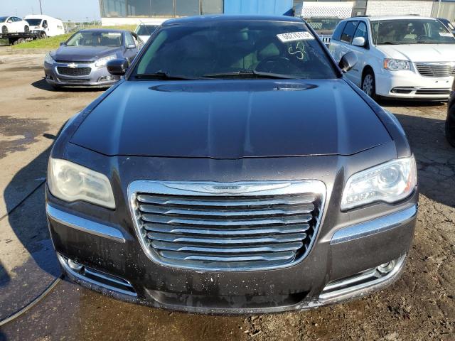 2C3CCARG0DH703775 - 2013 CHRYSLER 300 GRAY photo 5