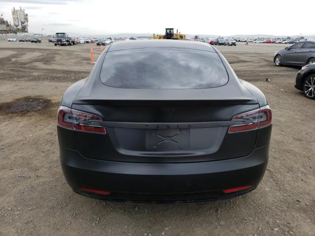 5YJSA1E2XJF260396 - 2018 TESLA MODEL S Սև լուսանկար 6