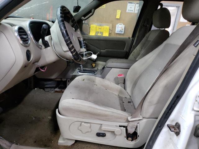 1FMEU73E16UB31560 - 2006 FORD EXPLORER XLT WHITE photo 7