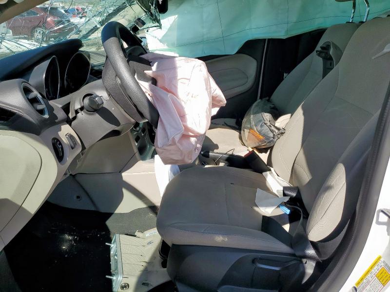 3FADP4BJ9KM127362 - 2019 FORD FIESTA SE 白色 照片 7