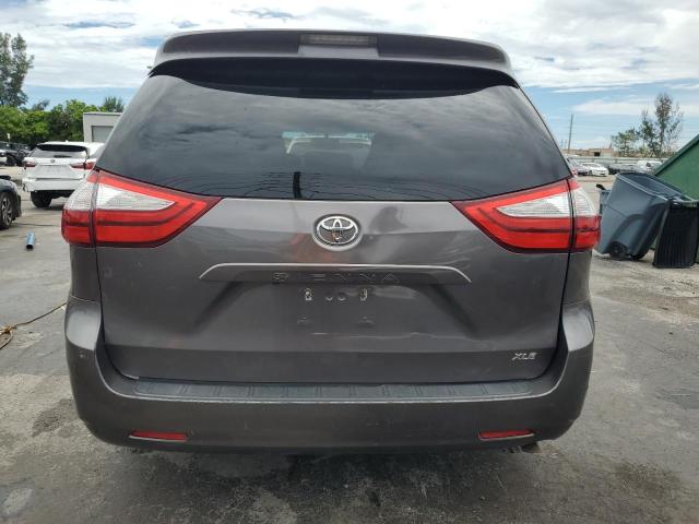 5TDYK3DC2GS748842 - 2016 TOYOTA SIENNA XLE GRAY photo 6