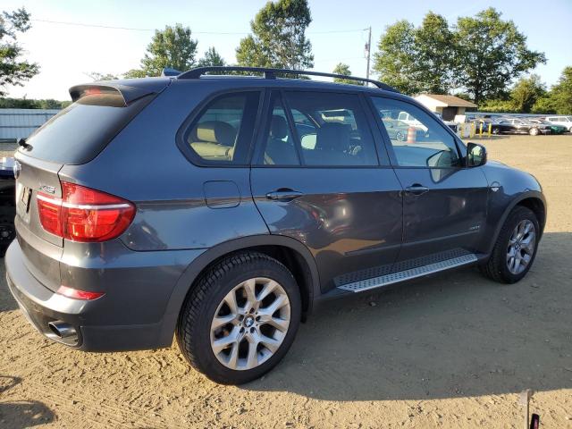 5UXZV4C59BL738483 - 2011 BMW X5 XDRIVE35I CHARCOAL photo 3