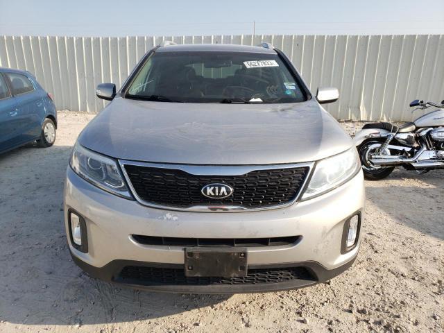 5XYKT4A67FG655012 - 2015 KIA SORENTO LX SILVER photo 5