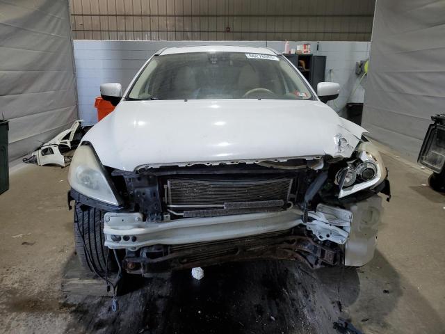 YV4992DZXA2060372 - 2010 VOLVO XC60 T6 WHITE photo 5