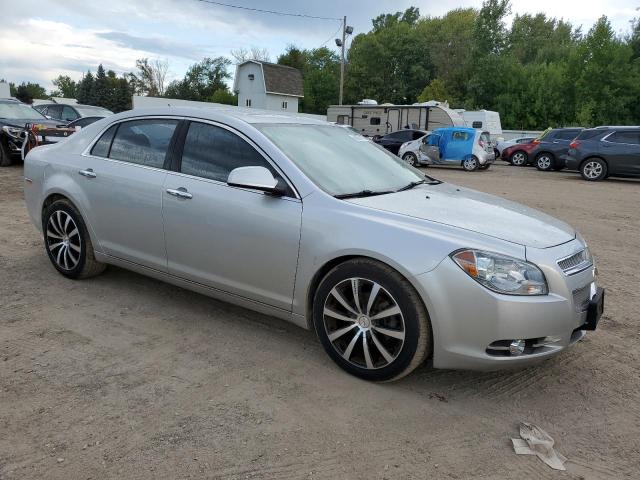1G1ZE5E75AF322264 - 2010 CHEVROLET MALIBU LTZ Gümüş foto 4