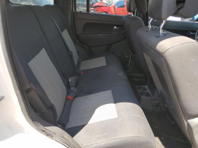 1J4PN2GK0AW160424 - 2010 JEEP LIBERTY SPORT WHITE photo 10