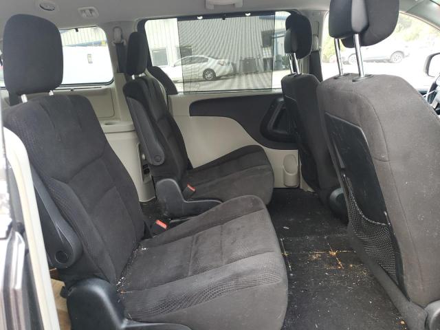 2C4RC1BG0FR573851 - 2015 CHRYSLER TOWN & COU TOURING GRAY photo 11