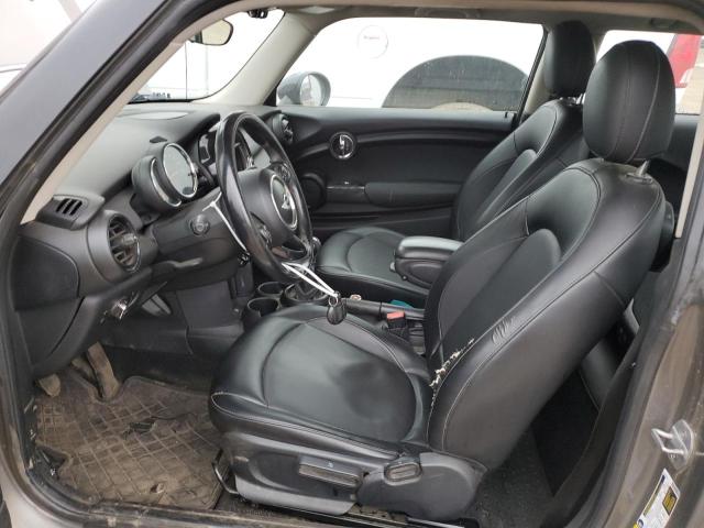 WMWXP5C59J2D71856 - 2018 MINI COOPER GRAY photo 7
