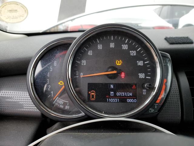 WMWXP5C59J2D71856 - 2018 MINI COOPER GRAY photo 9