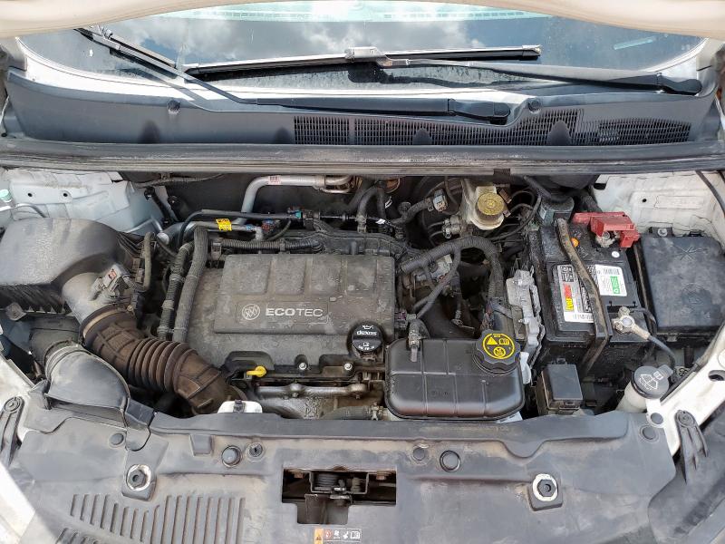 KL4CJASB0KB938726 - 2019 BUICK ENCORE PREFERRED 白色 照片 11