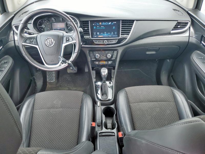 KL4CJASB0KB938726 - 2019 BUICK ENCORE PREFERRED 白色 照片 8