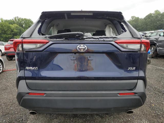 2T3W1RFV6RW333066 - 2024 TOYOTA RAV4 XLE 蓝色 照片 6