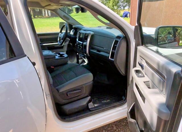 1C6RR6TT7KS562398 - 2019 RAM 1500 CLASS SLT თეთრი ფოტო 5