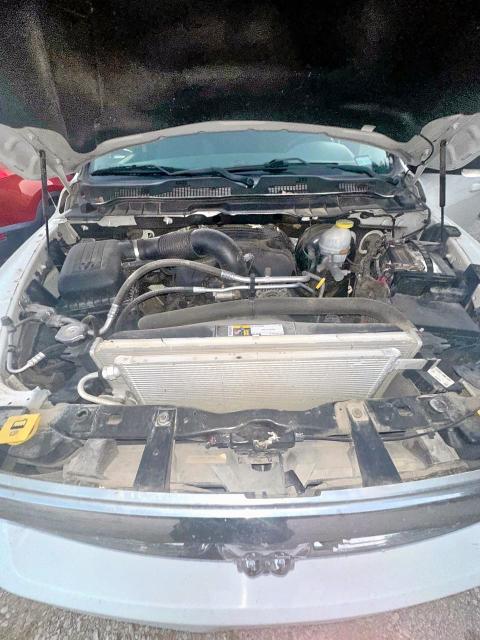 1C6RR6TT7KS562398 - 2019 RAM 1500 CLASS SLT თეთრი ფოტო 7