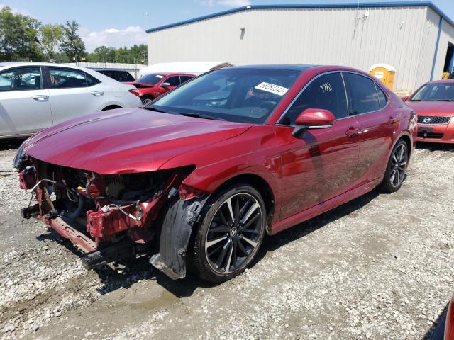 4T1B61HK3JU591854 - 2018 TOYOTA CAMRY XSE RED photo 1