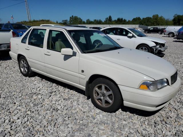 YV1LS61J8Y2667376 - 2000 VOLVO S70 BASE WHITE photo 4