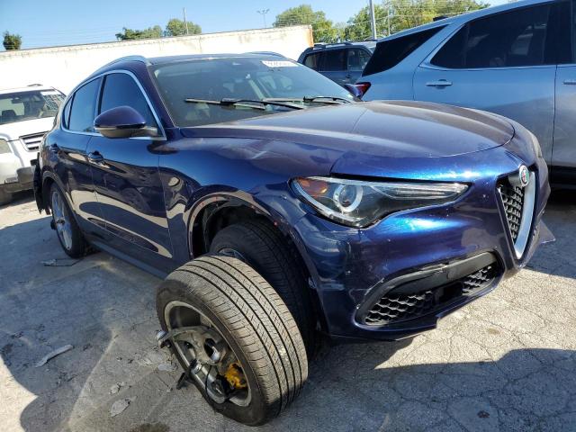 ZASFAKBN0J7B70676 - 2018 ALFA ROMEO STELVIO TI BLUE photo 4