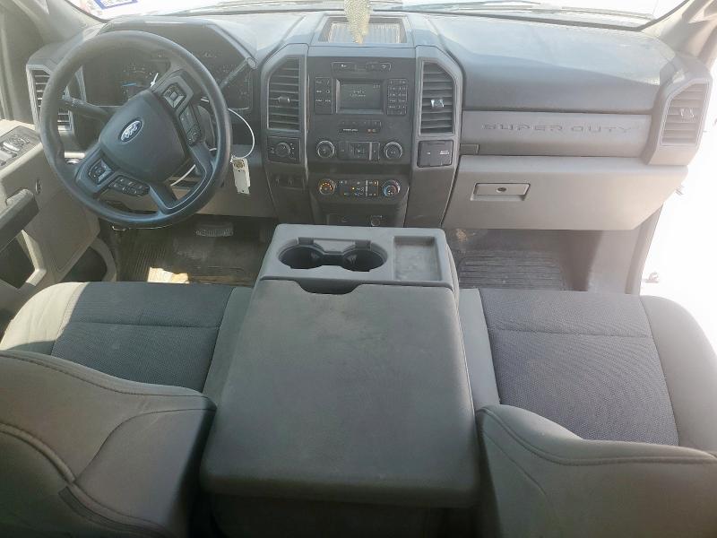 1FT7X2B65KEC62013 - 2019 FORD F250 SUPER DUTY ვერცხლისფერი ფოტო 8