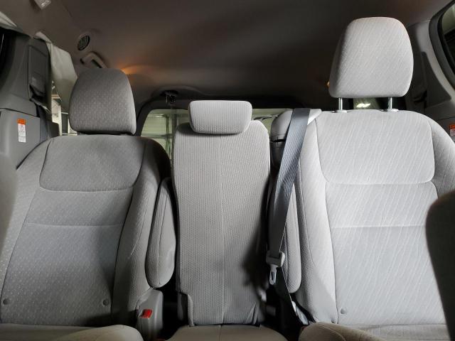 5TDKZ3DC6HS861650 - 2017 TOYOTA SIENNA LE 银色 照片 10