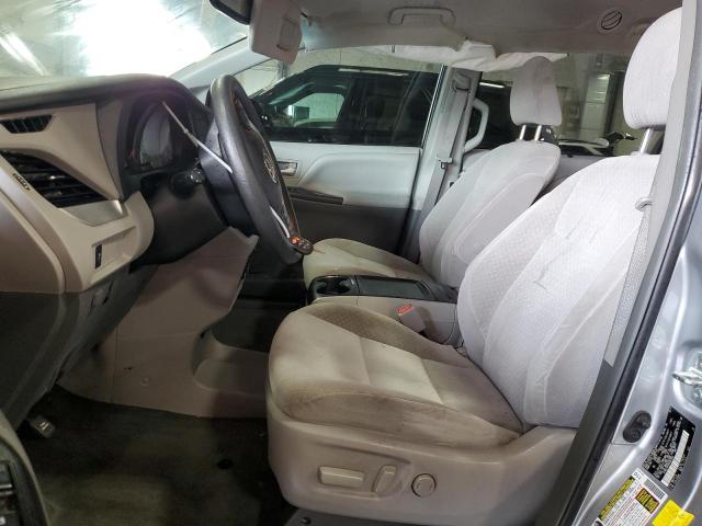5TDKZ3DC6HS861650 - 2017 TOYOTA SIENNA LE 银色 照片 7