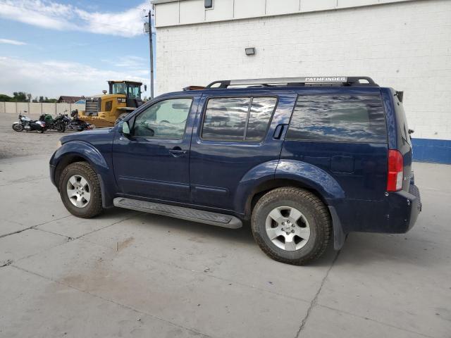 5N1AR18W56C681302 - 2006 NISSAN PATHFINDER LE BLUE photo 2
