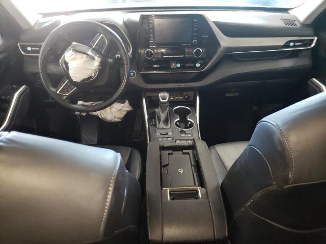 5TDGZRBH0LS518042 - 2020 TOYOTA HIGHLANDER XLE SILVER photo 8