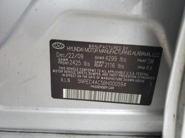 5NPEC4AC5BH000594 - 2011 HYUNDAI SONATA SE SILVER photo 12