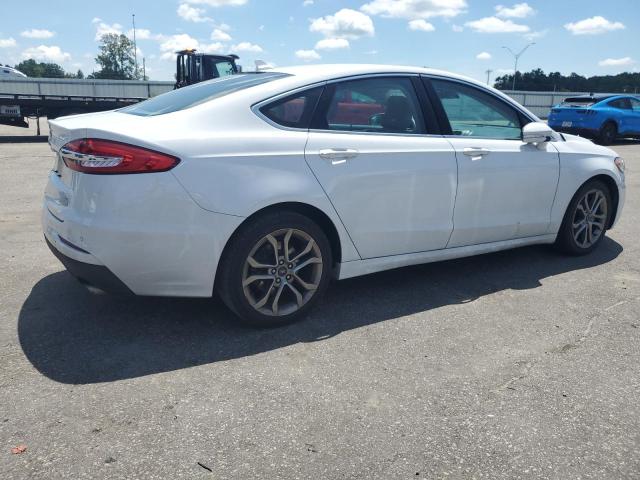 3FA6P0CD0KR138425 - 2019 FORD FUSION SEL WHITE photo 3