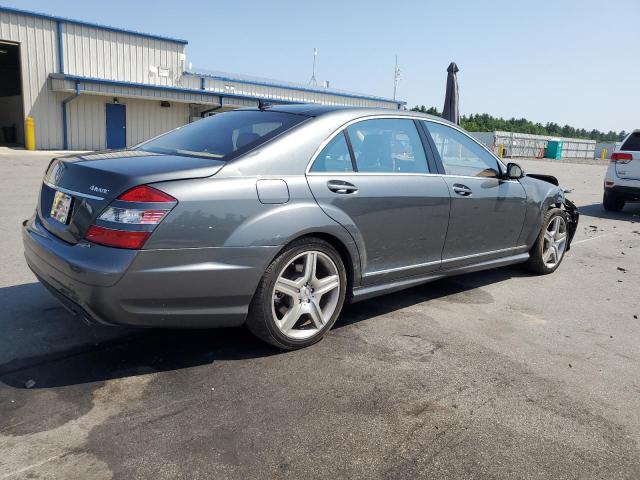 WDDNG86X48A217020 - 2008 MERCEDES-BENZ S 550 4MATIC GRAY photo 3