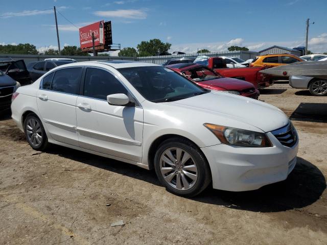 1HGCP2F8XBA116273 - 2011 HONDA ACCORD EXL თეთრი ფოტო 4