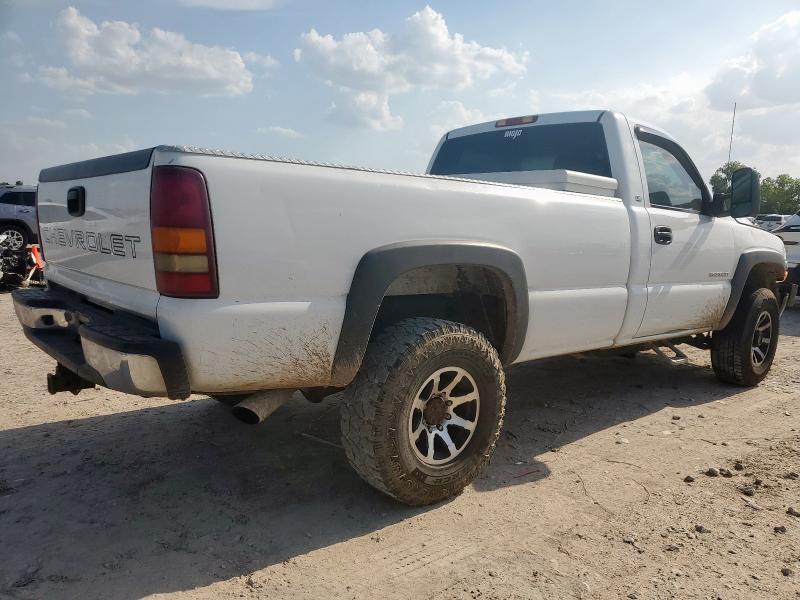 1GCHC24U72Z262566 - 2002 CHEVROLET SILVERADO C2500 HEAVY DUTY WHITE photo 3