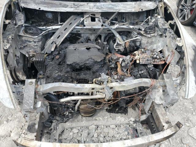 1C4PJLCX6JD519313 - 2018 JEEP CHEROKEE LATITUDE Gümüş fotoğraf 11