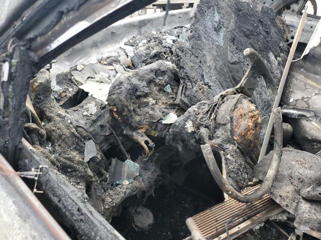 1C4PJLCX6JD519313 - 2018 JEEP CHEROKEE LATITUDE Gümüş fotoğraf 9