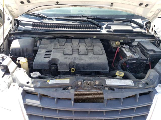 2A4RR5DX8AR351449 - 2010 CHRYSLER TOWN & COU TOURING WHITE photo 12