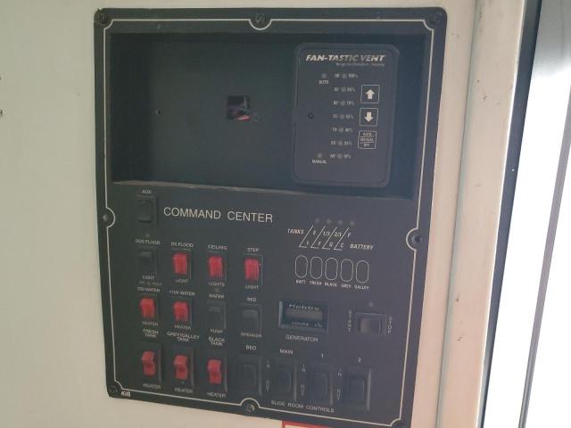 4YDF358236P580328 - 2006 KEYSTONE TRAILER WHITE photo 8